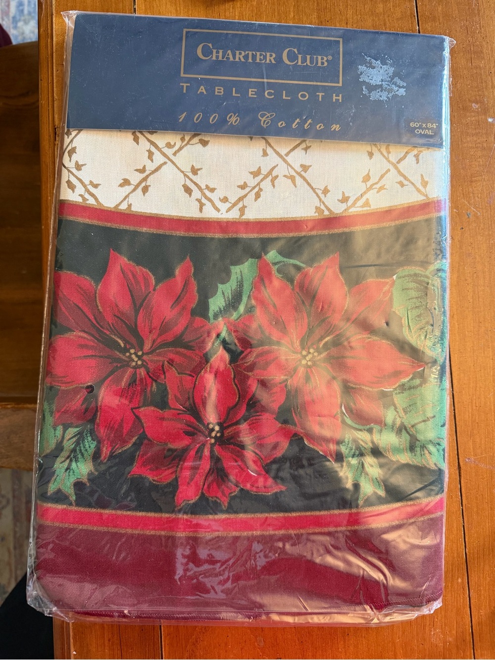 Charter Club Ivory Holly Poinsettia Holiday Tablecloth Red and Green 60x84” oval